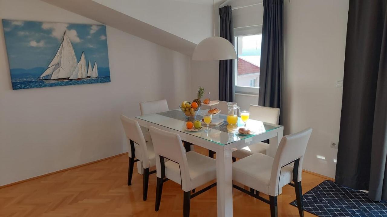 Omis Wind Rose Apartment Exterior photo